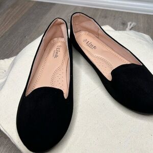 Link Comfort Womens Size 4 Black Suede Flats